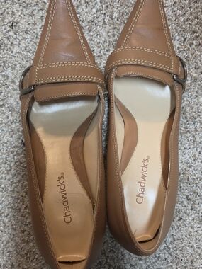 Chadwicks Tan Pointed-Toe Leather Heels with Buckle Strap